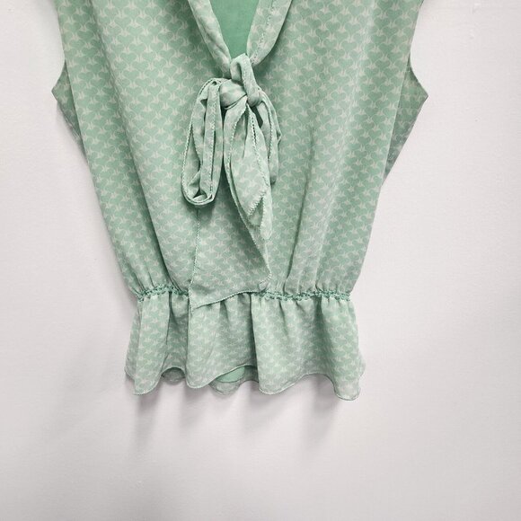 Max Studio Womens Fair Sleeveless Top Large Mint Green Textured Bow Tie Cottage - Picture 2 of 8